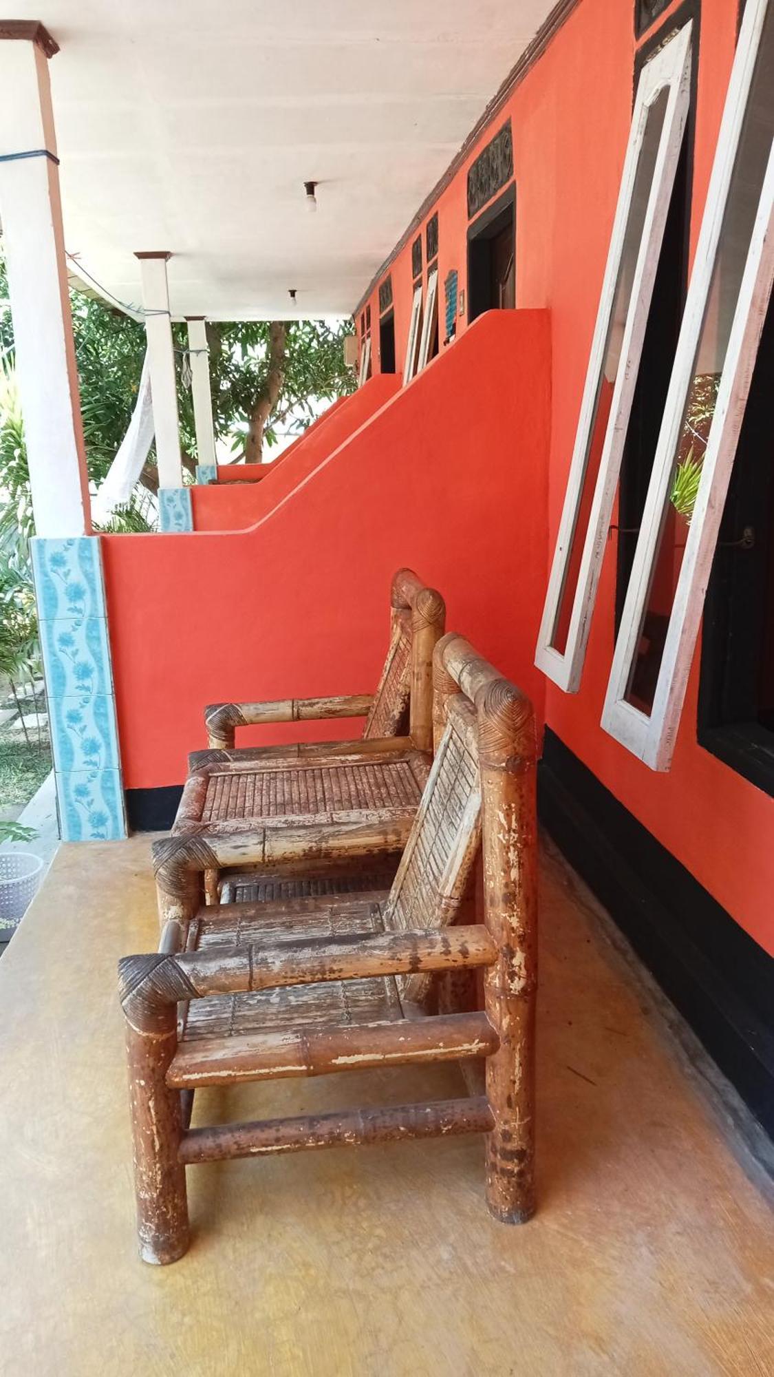 Roy Homestay Kuta Kuta  エクステリア 写真