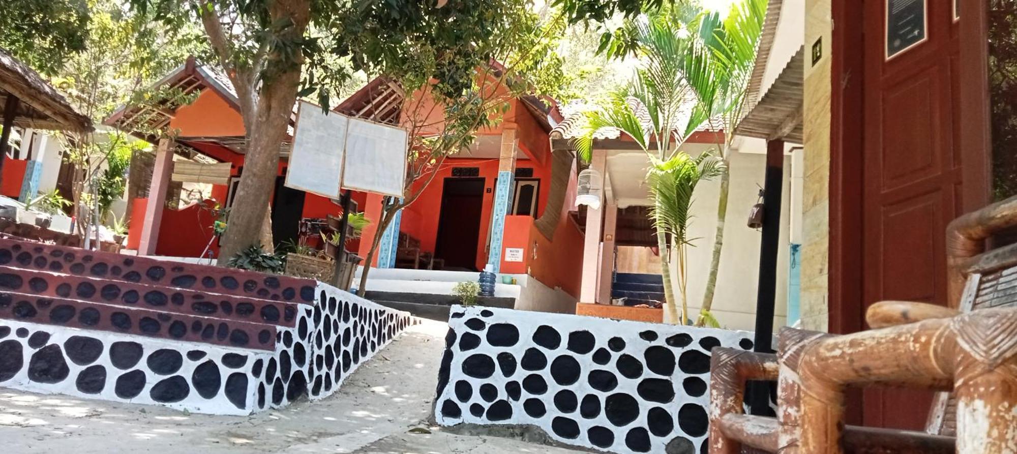 Roy Homestay Kuta Kuta  エクステリア 写真