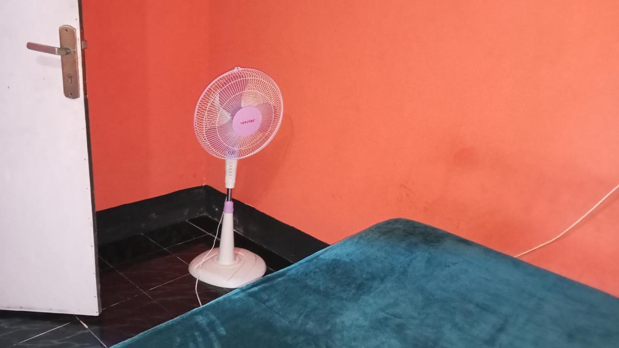 Roy Homestay Kuta Kuta  エクステリア 写真