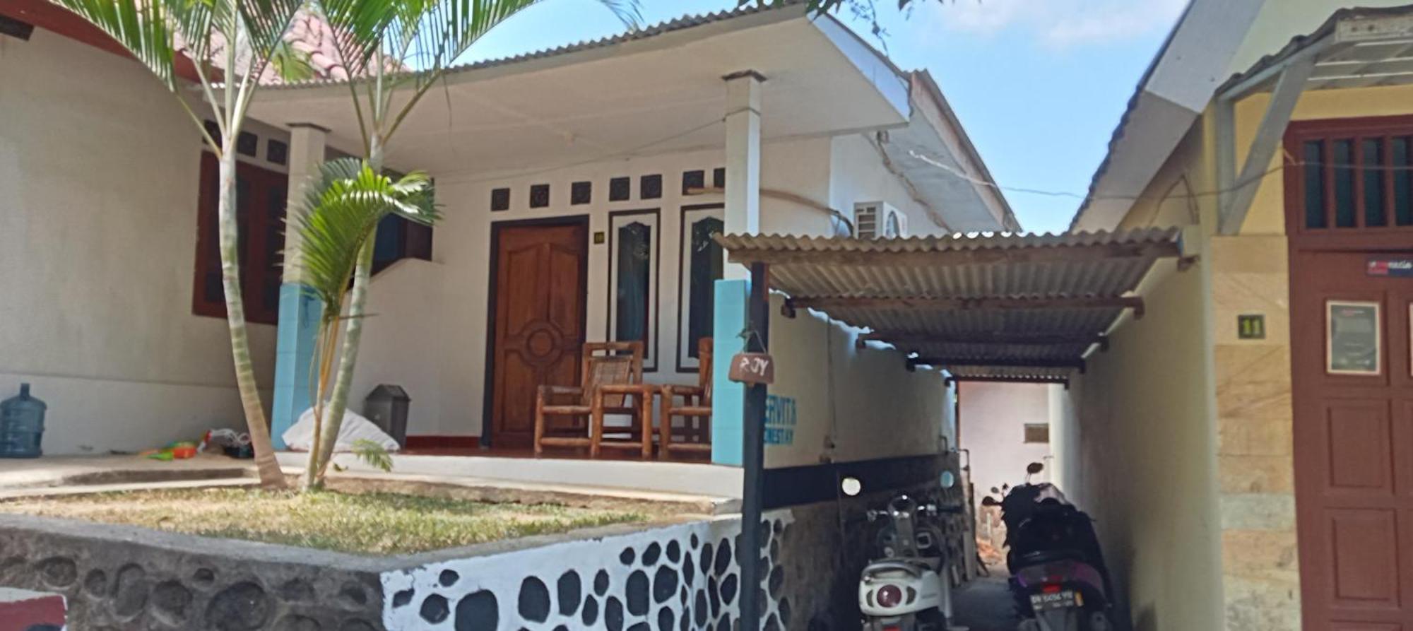 Roy Homestay Kuta Kuta  エクステリア 写真